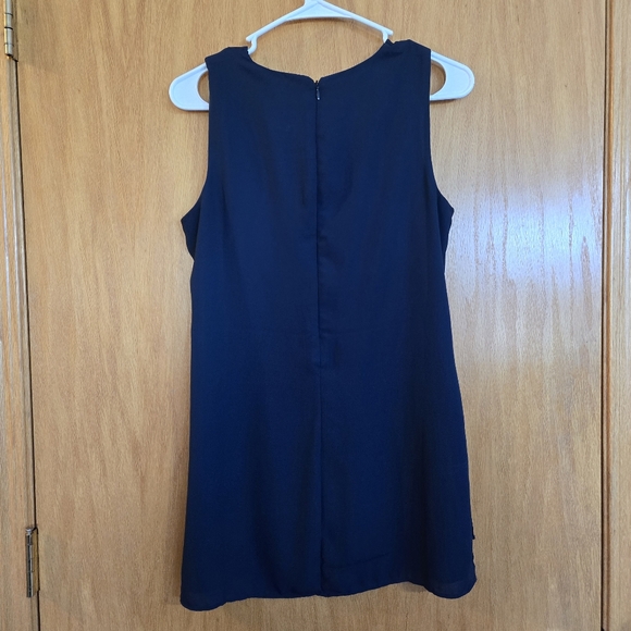 White House Black Market Sequined Tank - Picture 3 of 3